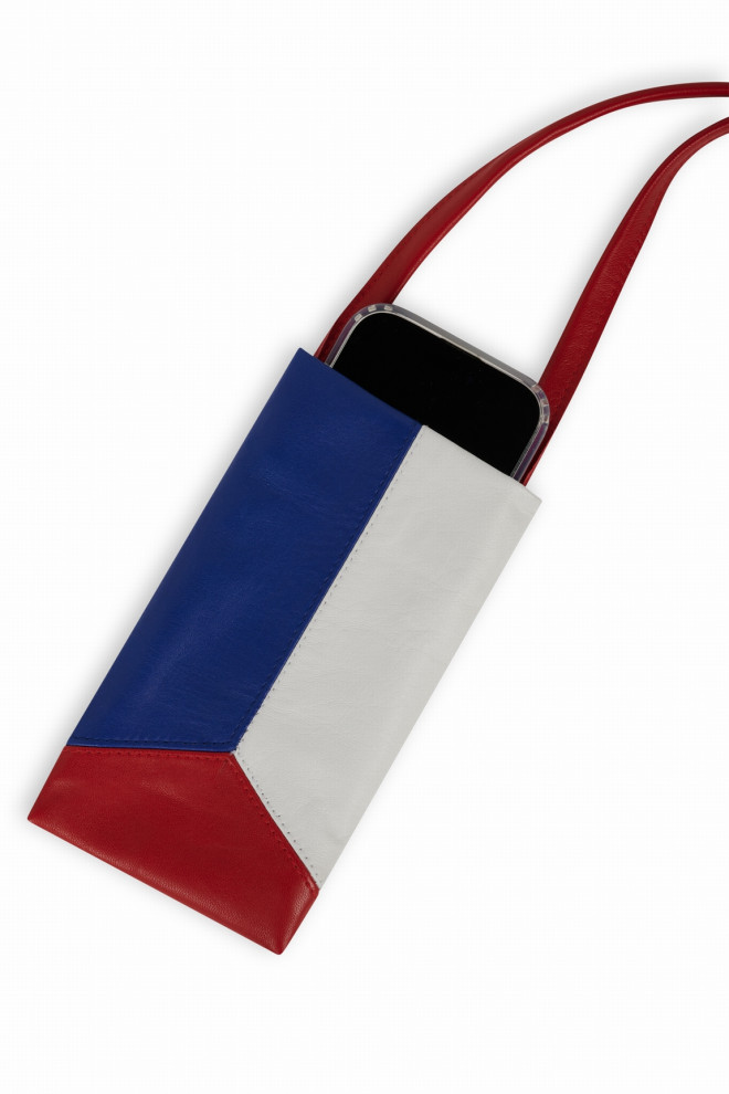 Tricolor